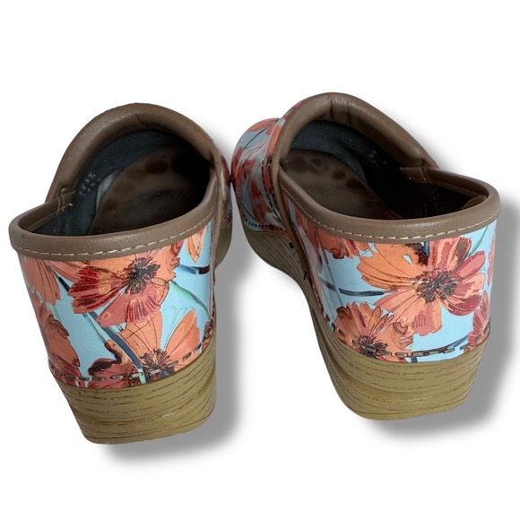 Dansko Floral Leather Clogs Women's Size 8 39 Blue Orange Flowers Shoes - Picture 9 of 14